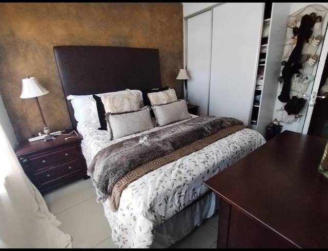 5 BEDROOM HOUSE FOR SALE IN AMBERFIELD HEIGHTS